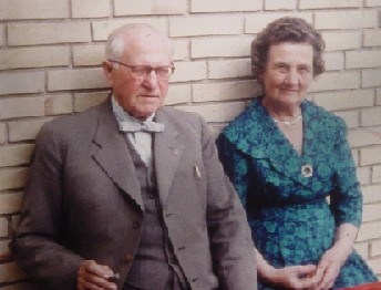 Min morfar og mormor omkring 1970